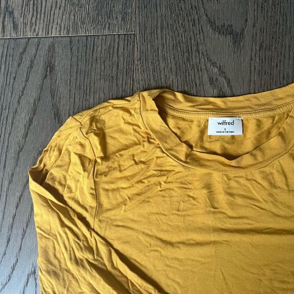 Worn Twice Aritzia Wilfred Somer Bodysuit in Cairo Gold - Picture 3 of 3